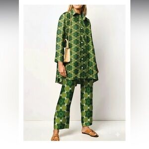 Green Geometric Patterned Women's Blouse and Pant set